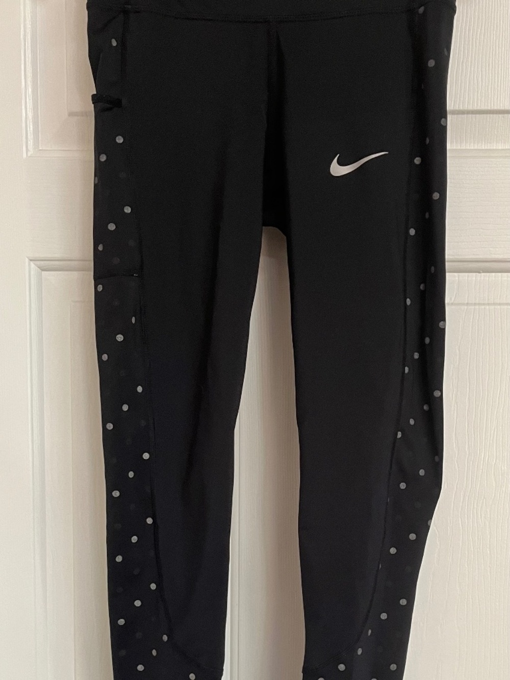 Nike Dri-Fit Black with Reflective Silver Polka Dots Leggings Size XS